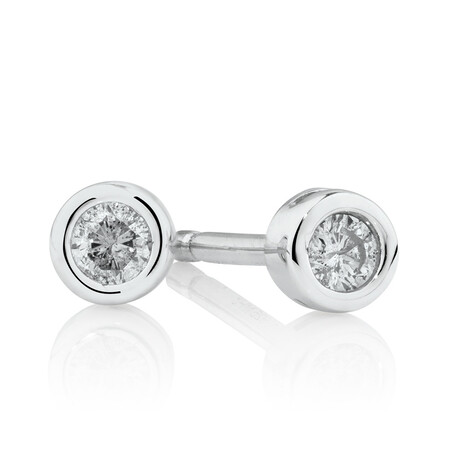 Round Stud Earrings with Diamonds in Sterling Silver Round Stud Earrings with Diamonds in Sterling Silver