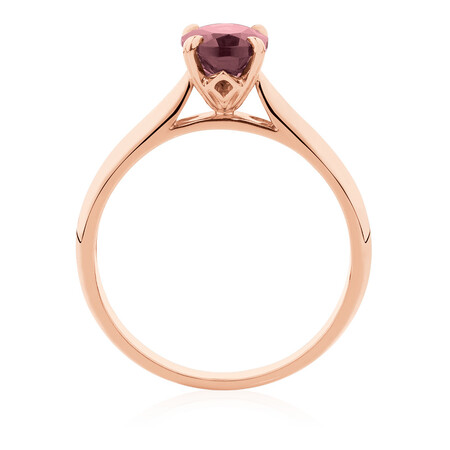 Oval Ring with Rhodolite Garnet in 10ct Rose Gold Oval Ring with Rhodolite Garnet in 10ct Rose Gold