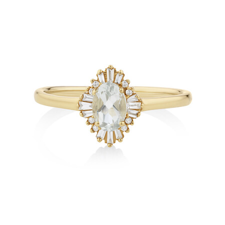 Ring with Green Amethyst & Diamonds in 10ct Yellow Gold Ring with Green Amethyst & Diamonds in 10ct Yellow Gold