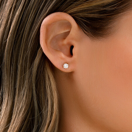 Stud Earrings with 0.70 Carat TW of Diamonds in 14ct Yellow Gold Stud Earrings with 0.70 Carat TW of Diamonds in 14ct Yellow Gold