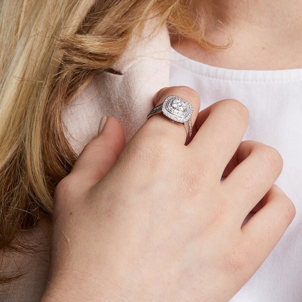 Ring with 1 Carat TW of Diamonds in 10ct White Gold