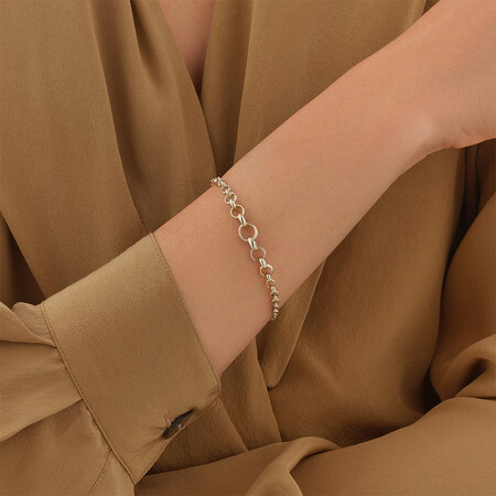 19cm (7.5") Graduated Belcher Bracelet in 10kt Yellow Gold 19cm (7.5") Graduated Belcher Bracelet in 10kt Yellow Gold