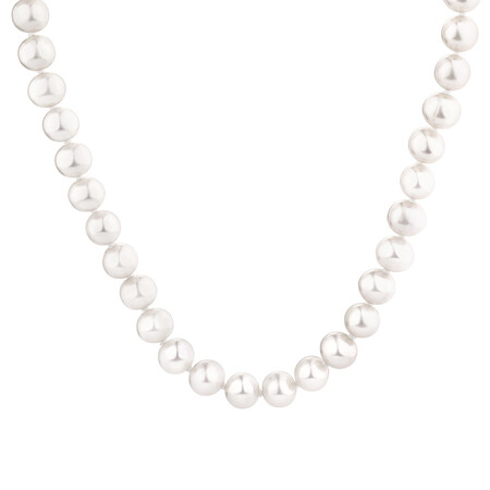 Necklace with Cultured Freshwater Pearls in 10kt Yellow Gold Necklace with Cultured Freshwater Pearls in 10kt Yellow Gold