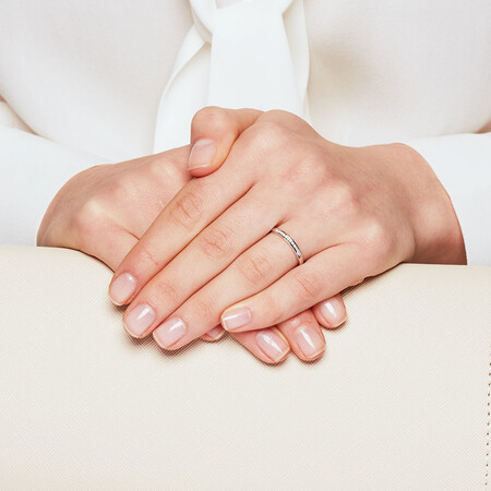 Wedding Band with Diamonds in 10ct White Gold Wedding Band with Diamonds in 10ct White Gold