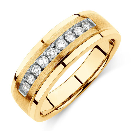 Men's Ring with 1/4 Carat TW of Diamonds in 10ct Yellow Gold Men's Ring with 1/4 Carat TW of Diamonds in 10ct Yellow Gold