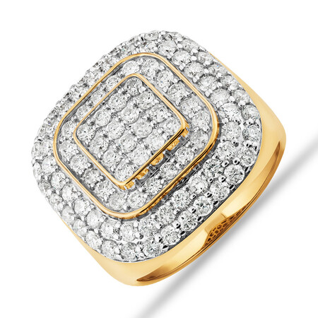 Ring with 3 Carat TW of Diamonds in 10ct Yellow Gold Ring with 3 Carat TW of Diamonds in 10ct Yellow Gold