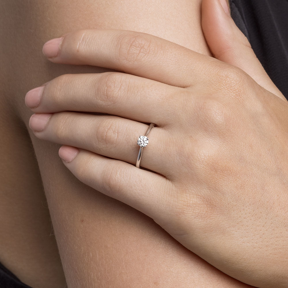 Southern Star Solitaire Engagement Ring with a 0.34 Carat TW Diamond in 14ct White Gold
