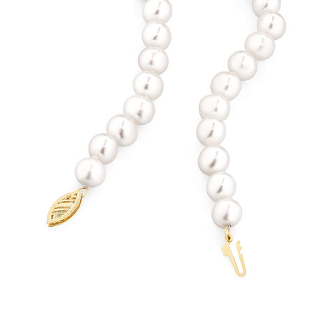Necklace with Cultured Freshwater Pearls in 10kt Yellow Gold Necklace with Cultured Freshwater Pearls in 10kt Yellow Gold