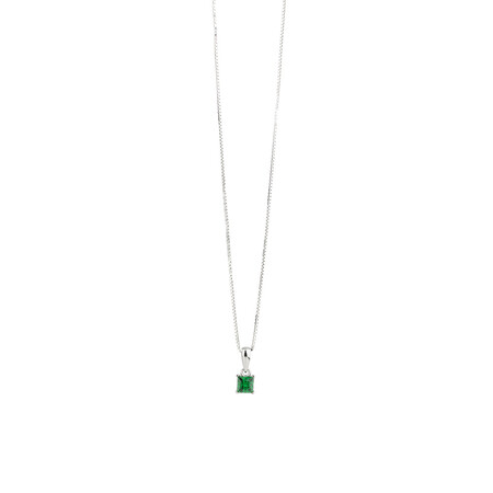 Square Pendant with Emerald Cubic Zirconia in Sterling Silver Square Pendant with Emerald Cubic Zirconia in Sterling Silver