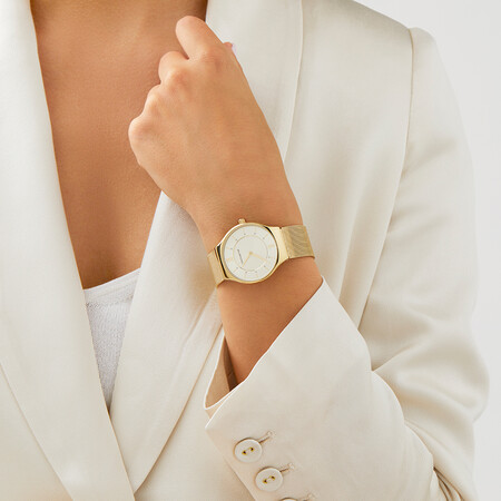 Ladies Watch in Gold Tone Stainless Steel Ladies Watch in Gold Tone Stainless Steel