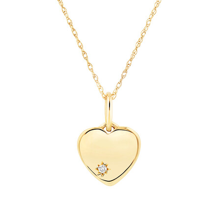 Heart Disc Pendant in 10kt Yellow Gold Heart Disc Pendant in 10kt Yellow Gold