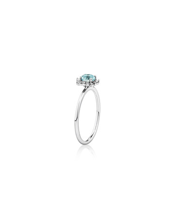 Ring with Aquamarine & Diamonds in 10kt White Gold Ring with Aquamarine & Diamonds in 10kt White Gold