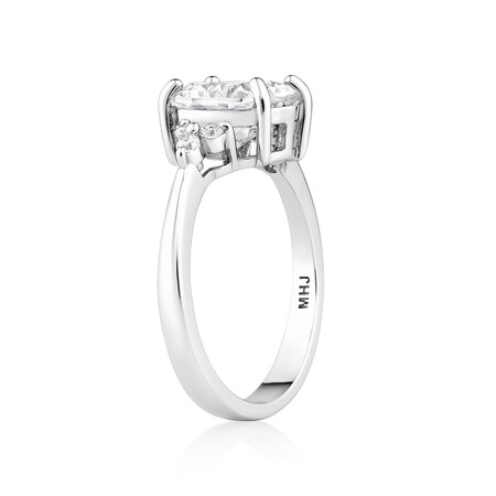 Ring with Cubic Zirconia in Sterling Silver Ring with Cubic Zirconia in Sterling Silver