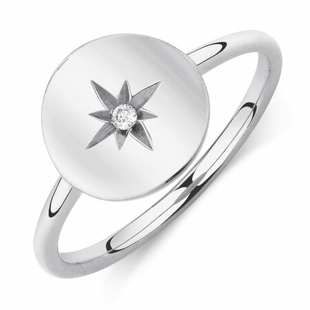 Star Mini Signet Ring With Diamond In Sterling Silver