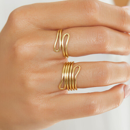 Single Loop Ring In 10Ct Yellow Gold Single Loop Ring In 10Ct Yellow Gold
