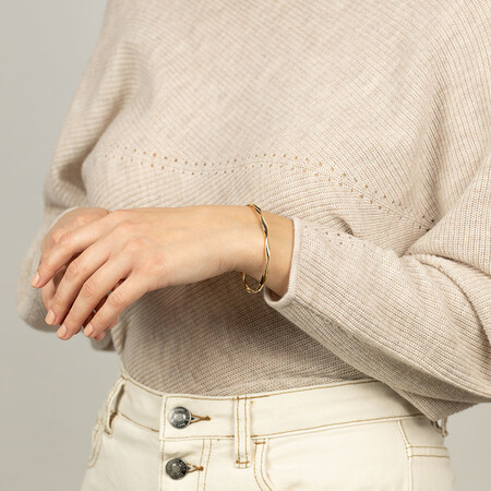 Twist Bangle in 10ct Yellow Gold Twist Bangle in 10ct Yellow Gold