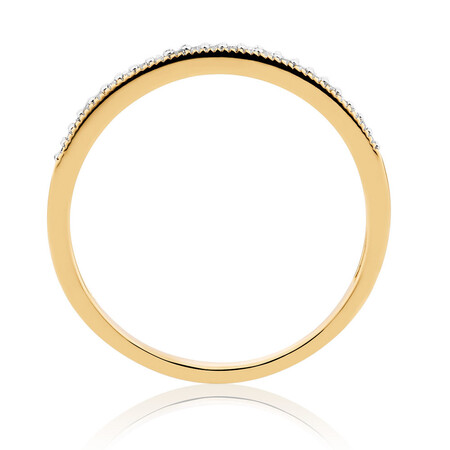 Wedding Band with Diamonds in 10kt Yellow Gold Wedding Band with Diamonds in 10kt Yellow Gold