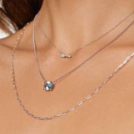 Necklace with Blue Topaz in Sterling Silver Necklace with Blue Topaz in Sterling Silver