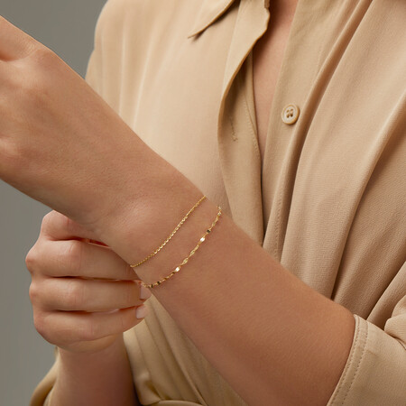 Multistrand Bracelet in 10kt Yellow Gold Multistrand Bracelet in 10kt Yellow Gold