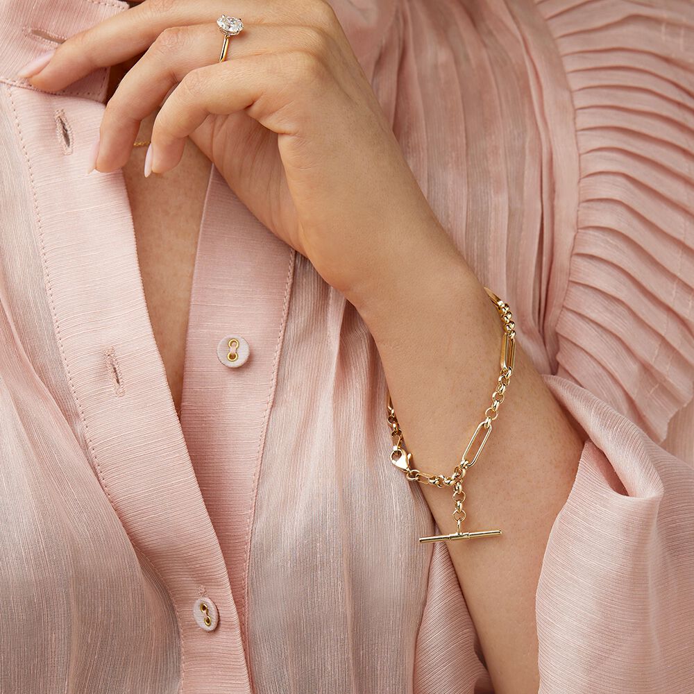 19cm Hollow Fob Bracelet in 10ct Yellow Gold