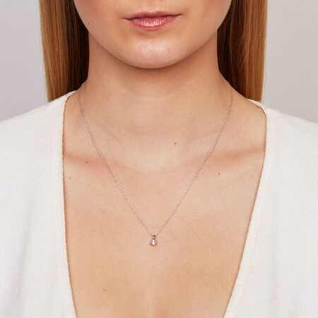 Solitaire Pendant with a 1/4 Carat Diamond in 18kt White Gold Solitaire Pendant with a 1/4 Carat Diamond in 18kt White Gold