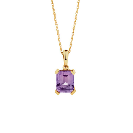 Pendant with Amethyst in 10ct Yellow Gold Pendant with Amethyst in 10ct Yellow Gold