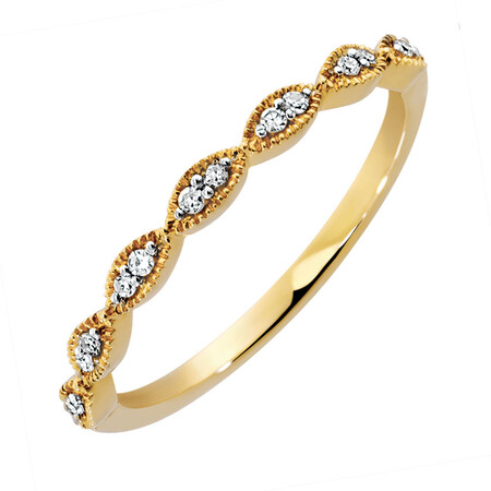 Wedding Band with Diamonds in 10ct Yellow Gold Wedding Band with Diamonds in 10ct Yellow Gold