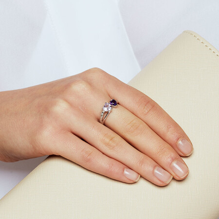 Ring with Amethyst & Diamonds in Sterling Silver Ring with Amethyst & Diamonds in Sterling Silver