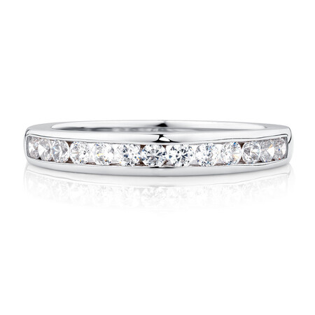 Ring with Cubic Zirconias in Sterling Silver Ring with Cubic Zirconias in Sterling Silver