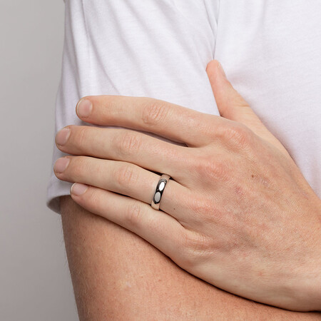 High Domed Wedding Band in 10ct White Gold High Domed Wedding Band in 10ct White Gold