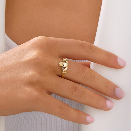 Claddagh Ring in 10ct Yellow Gold Claddagh Ring in 10ct Yellow Gold