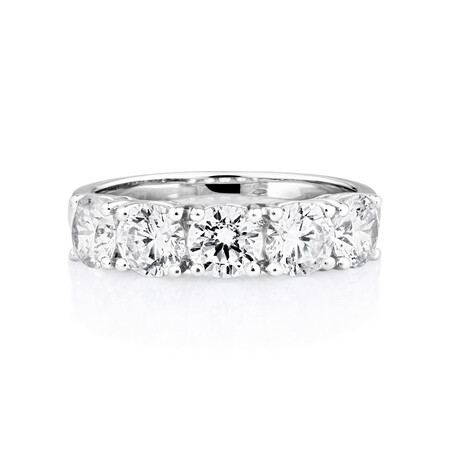 5 Stone Set Ring with Cubic Zirconia in Sterling Silver 5 Stone Set Ring with Cubic Zirconia in Sterling Silver