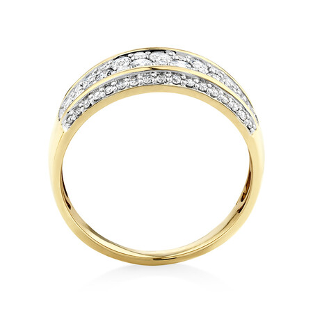 Ring with 0.70 Carat in 10ct Yellow Gold Ring with 0.70 Carat in 10ct Yellow Gold