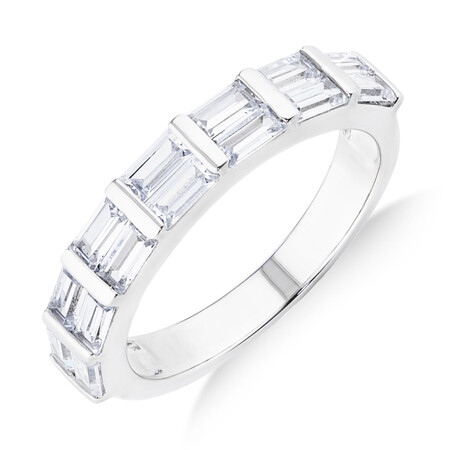 Rectangle Ring with Cubic Zirconia in Sterling Silver Rectangle Ring with Cubic Zirconia in Sterling Silver