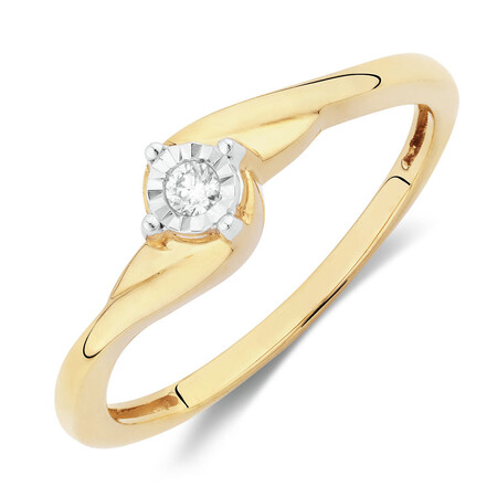 Solitaire Promise Ring with a Diamond in 10ct Yellow Gold Solitaire Promise Ring with a Diamond in 10ct Yellow Gold
