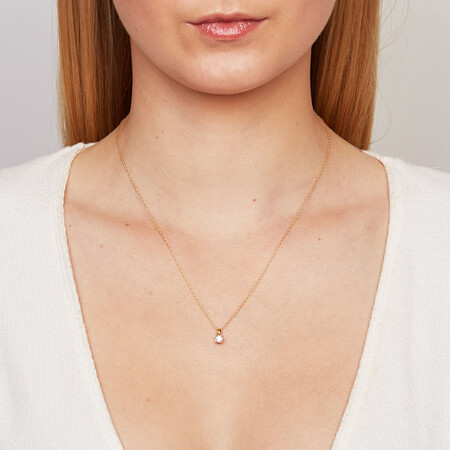 Solitaire Pendant with a 1/4 Carat Diamond in 18ct Yellow Gold Solitaire Pendant with a 1/4 Carat Diamond in 18ct Yellow Gold