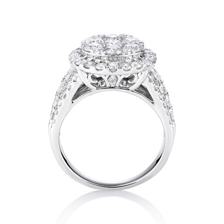 Halo Ring with 3 Carat Of Diamonds in 10ct White Gold Halo Ring with 3 Carat Of Diamonds in 10ct White Gold