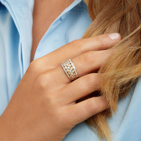 Pave Ring With 1.25 Carat TW Diamond in 10ct Yellow Gold Pave Ring With 1.25 Carat TW Diamond in 10ct Yellow Gold