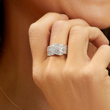 Swirl Cluster Ring with 0.75 Carat TW of Diamonds in 10kt Yellow Gold Swirl Cluster Ring with 0.75 Carat TW of Diamonds in 10kt Yellow Gold