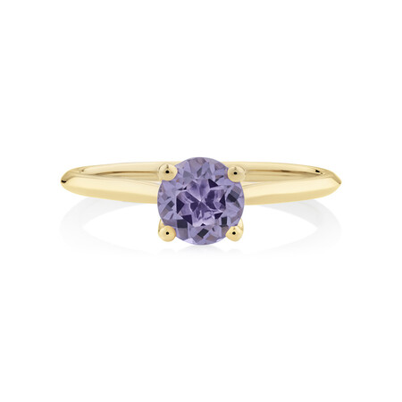 Ring with Amethyst in 10kt Yellow Gold Ring with Amethyst in 10kt Yellow Gold