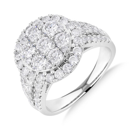 Halo Ring with 3 Carat Of Diamonds in 10ct White Gold Halo Ring with 3 Carat Of Diamonds in 10ct White Gold