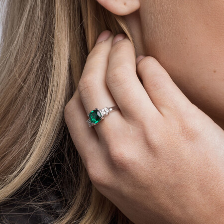 Ring with Diamonds & Created Emerald in 10ct White Gold Ring with Diamonds & Created Emerald in 10ct White Gold