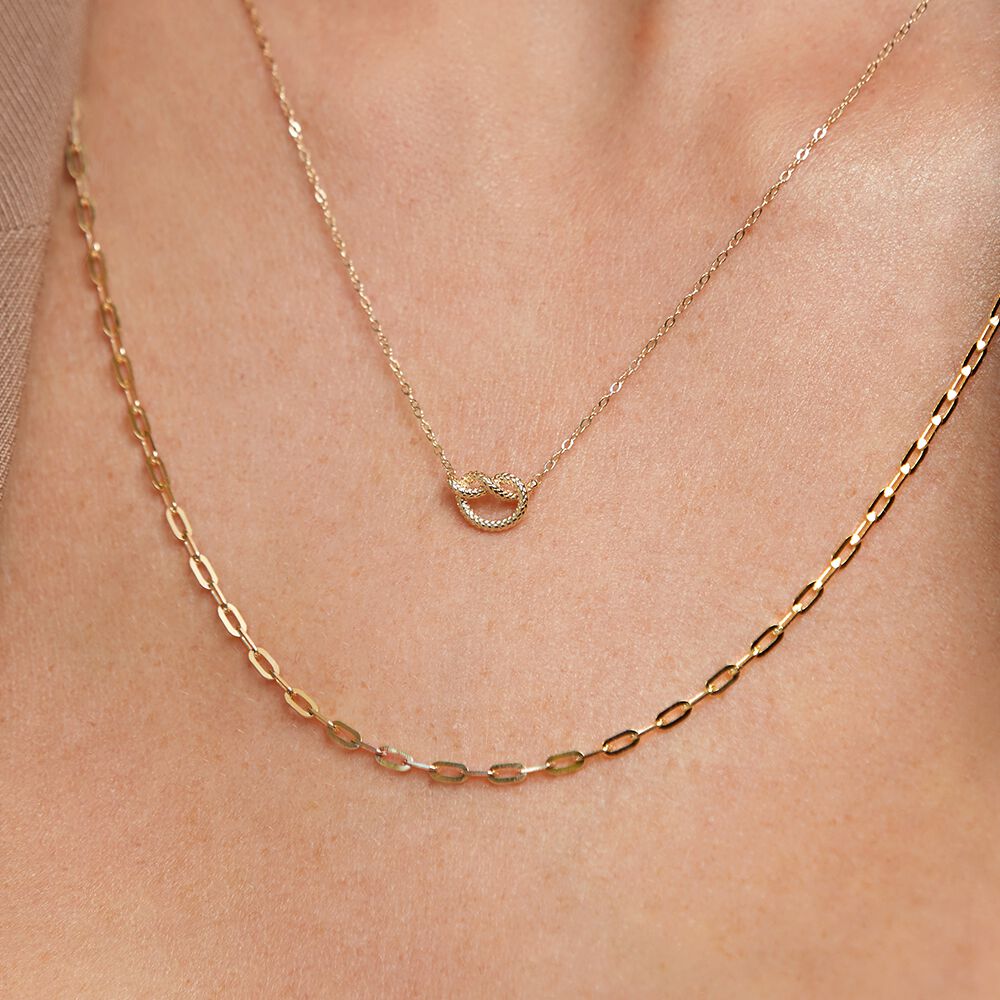 Overhand Rope Knot Necklace in 10kt 
