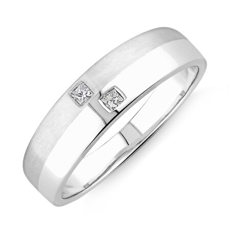Men's Ring with Diamonds in 10kt White Gold Men's Ring with Diamonds in 10kt White Gold
