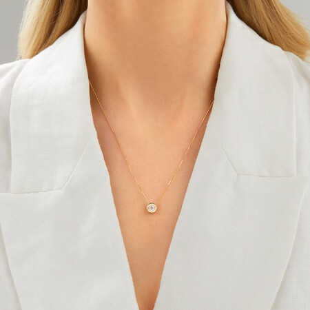 Pendant with a 1/4 Carat TW Diamond in 10kt Yellow Gold Pendant with a 1/4 Carat TW Diamond in 10kt Yellow Gold
