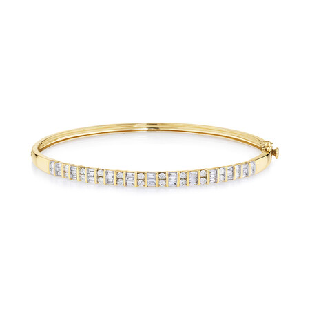 Bangle with 1 Carat TW of Diamonds in 10ct Yellow Gold Bangle with 1 Carat TW of Diamonds in 10ct Yellow Gold