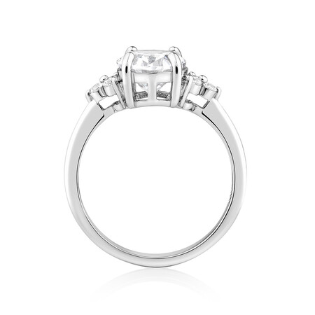 Ring with Cubic Zirconia in Sterling Silver Ring with Cubic Zirconia in Sterling Silver
