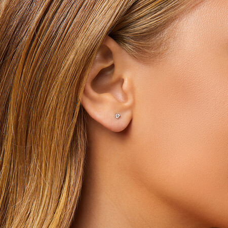 Solitaire Stud Earrings with 0.10 Carat TW of Diamonds in 10kt Yellow Gold Solitaire Stud Earrings with 0.10 Carat TW of Diamonds in 10kt Yellow Gold