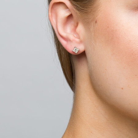 Stud Earrings with 1 Carat TW of Diamonds in 18ct White Gold Stud Earrings with 1 Carat TW of Diamonds in 18ct White Gold