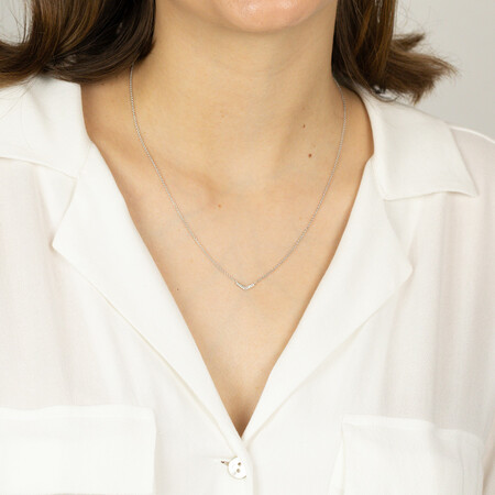 Arrow Necklace with Diamonds in Sterling Silver Arrow Necklace with Diamonds in Sterling Silver